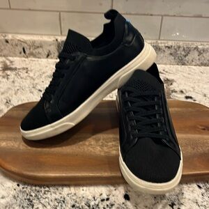 Steve Madden Cuz Sneaker